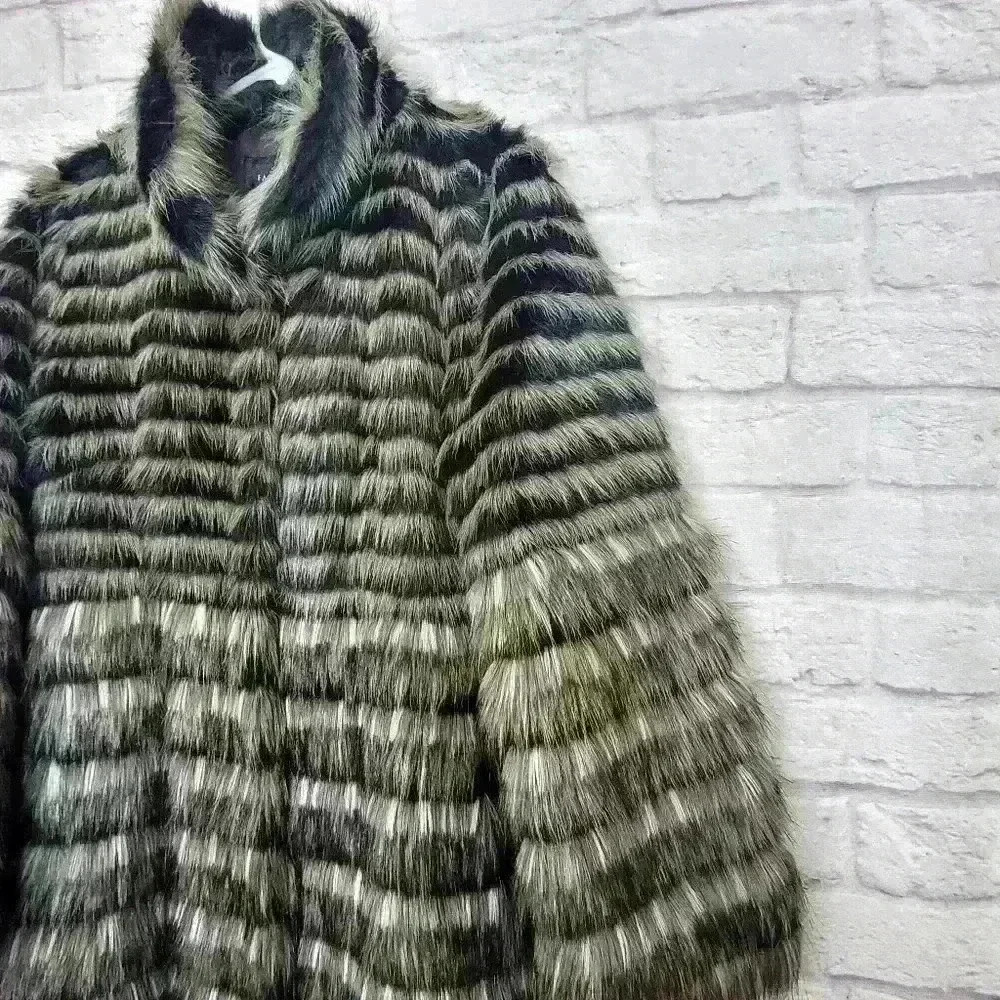 DONNA SALYERS FABULOUS FURS FAUX MINK FUR COAT Sz Small - Picture 8 of 11